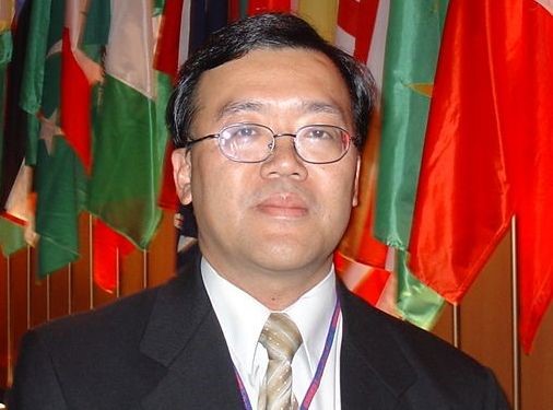 袁中新形像照